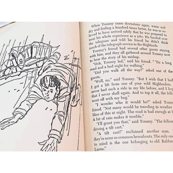 13 Ghostly Tales edited by Freya Littledale (1966 1st Scholastic PB) - Picture 5 of 9